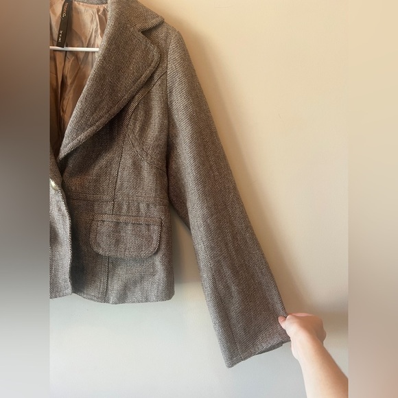 Renee C Blazer - Picture 5 of 6